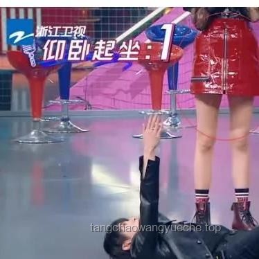 挑战晨宇炒饭：创新烹饪的奇幻之旅，解锁华晨宇味蕾新体验