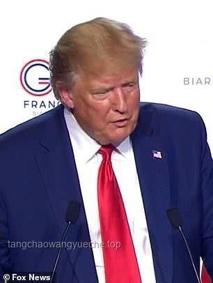 特朗普回应马克龙被妻子打脸：危机公关与名人风度指南
