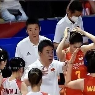 中国女排竞技态势分析：2-3不敌土耳其的深层洞察